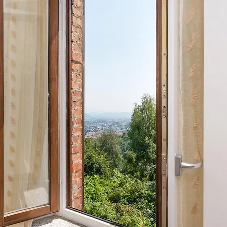 Domus Gallina Charme&relax Apartment Bergamo